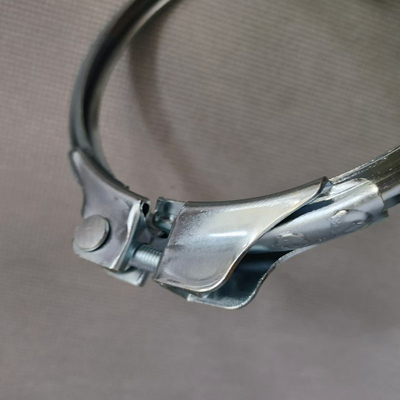 2.0mm Độ dày Công suất nặng nhựa hoặc Stainles thép 304 ống kẹp với vòng niêm phong
